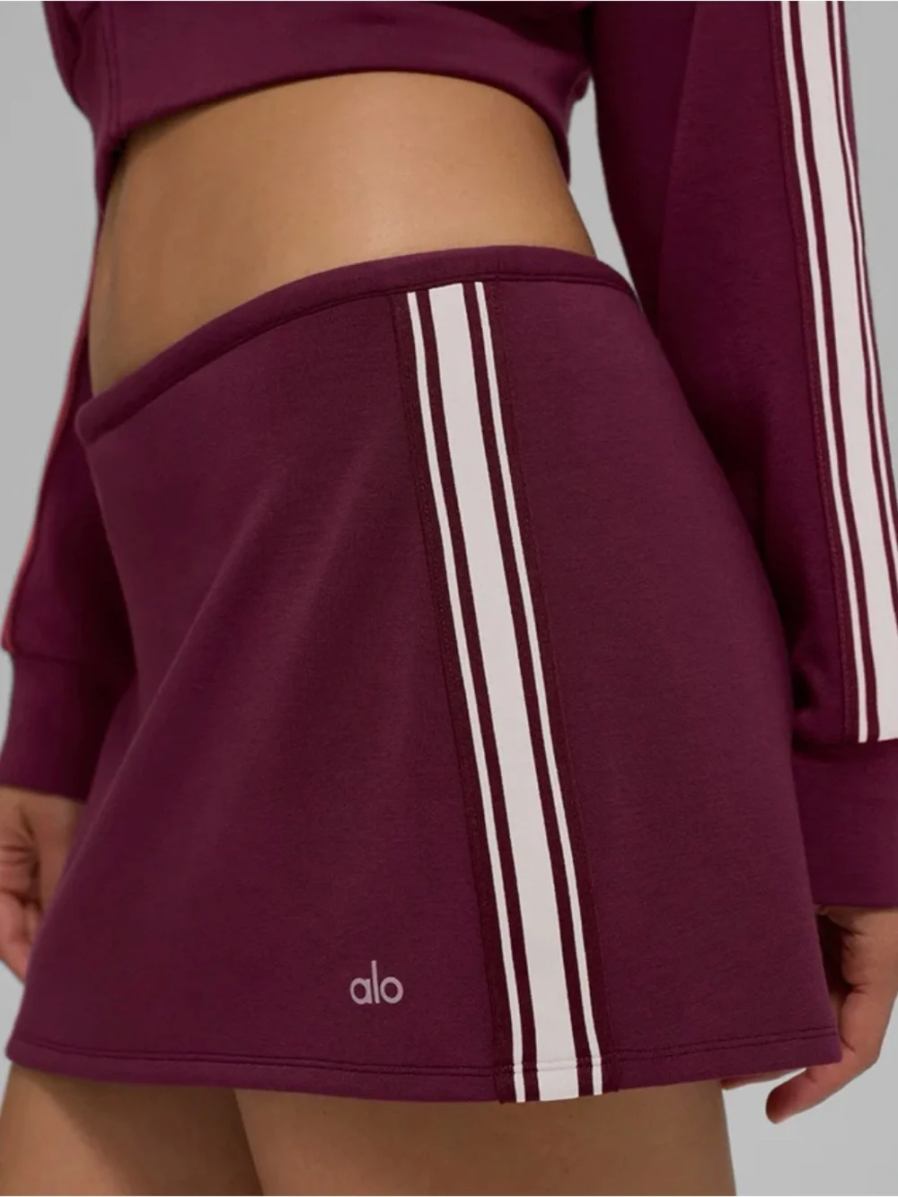 Alo Yoga Track Star Mini Skirt in Limited Burgundy Women’s Size Small